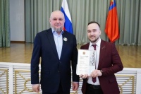 Губернатор КуZбасса Сергей Цивилев встретился с представителями кузбасского движения КВН