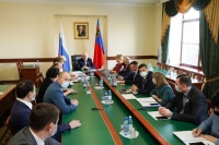 Парламентарии КуZбасса подписали обращение в поддержку Президента России и спецоперации на Украине