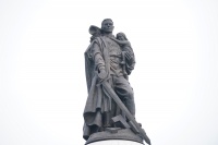 Сергей Цивилев открыл Мемориал Воину-Освободителю в КуZбассе