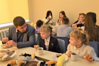 Обедать в комфортных условиях будут более 130 учащихся Раздольнинской школы